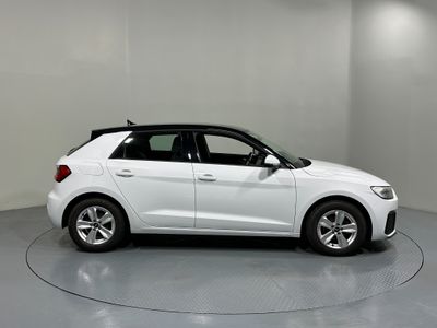 2021 Audi A1