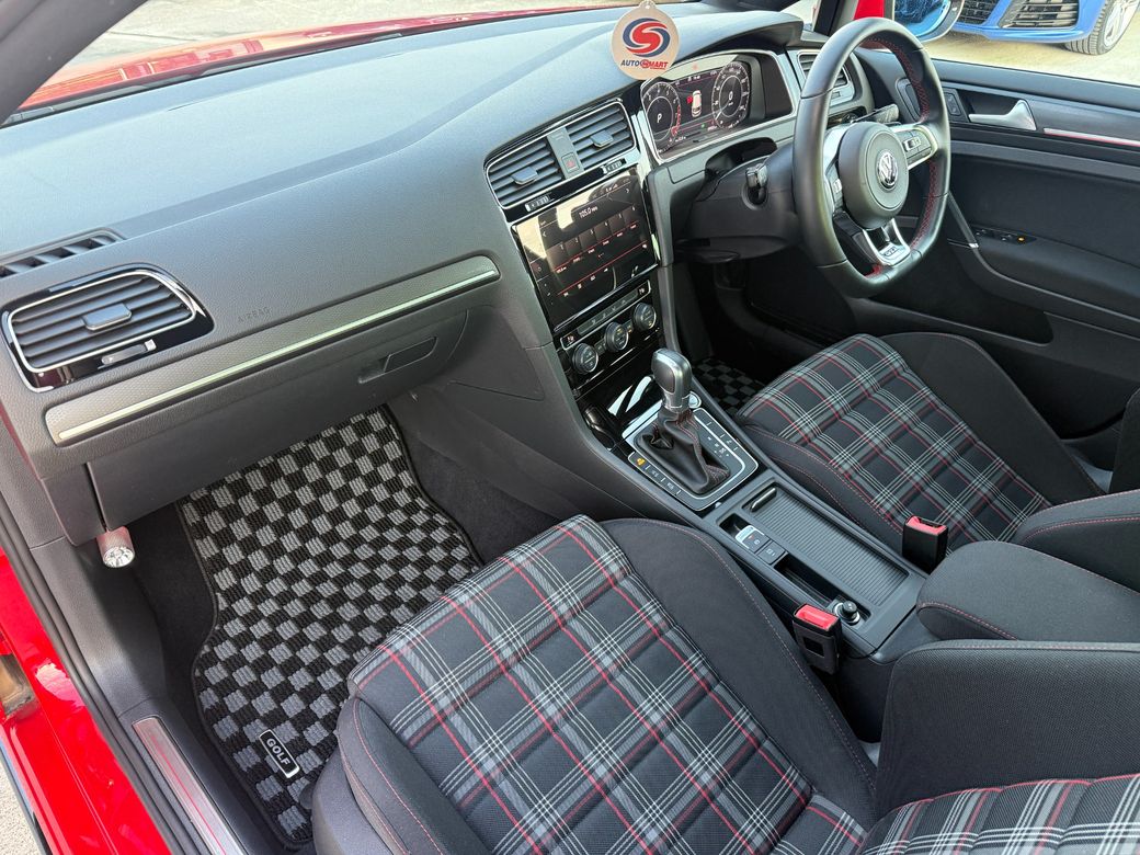 2017 Volkswagen Golf