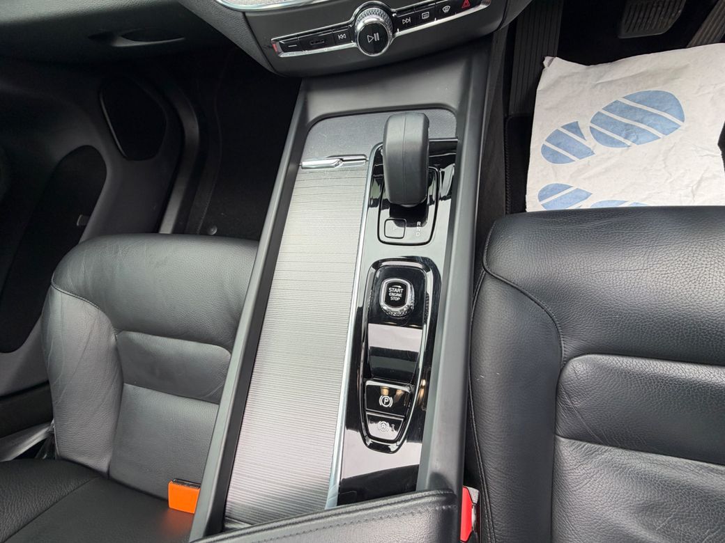 2023 Volvo XC60