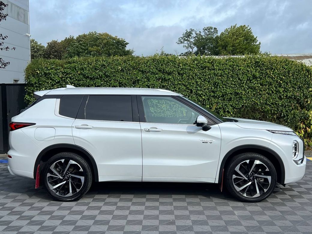 2022 Mitsubishi Outlander