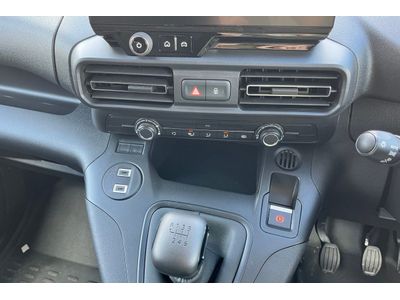 2024 Peugeot Partner