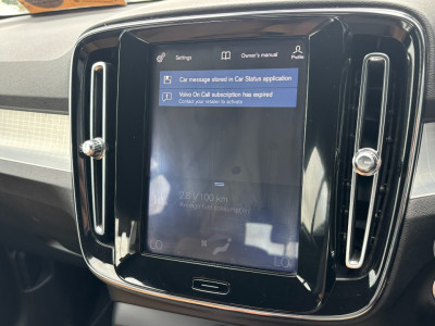 2020 Volvo XC40