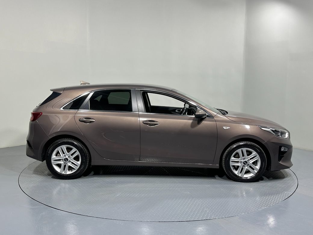 2022 Kia Ceed