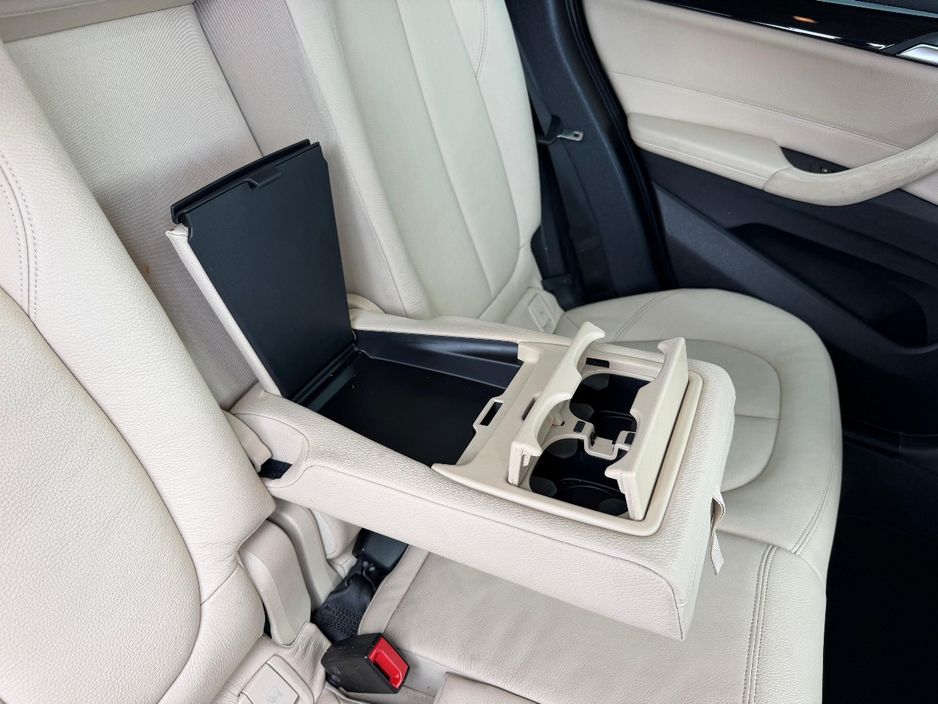 2016 BMW X1