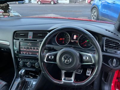 2014 Volkswagen Golf