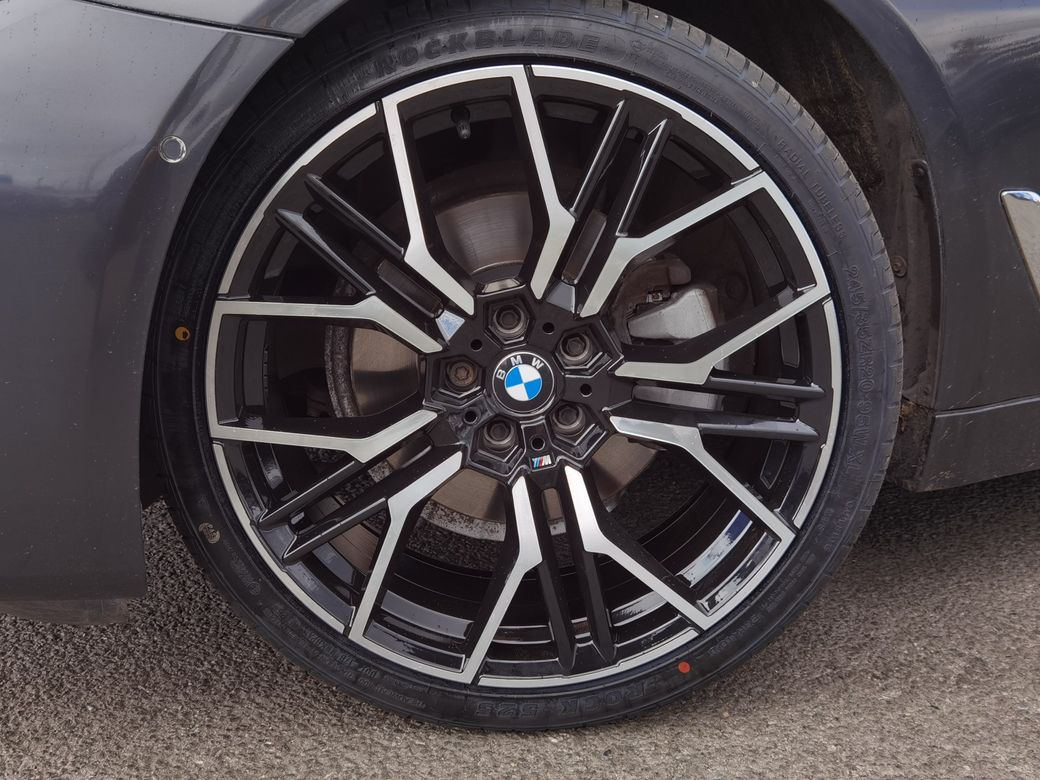 2021 BMW 5 Series