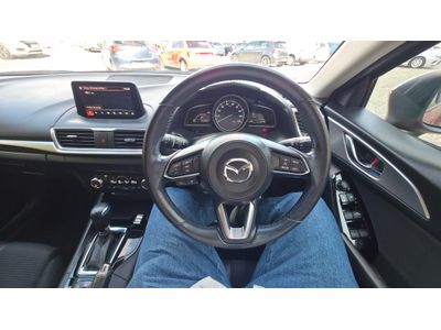 2018 Mazda Axela