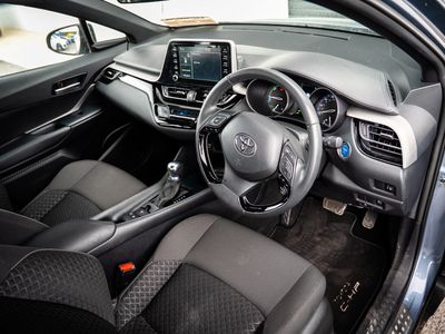2023 Toyota C-HR