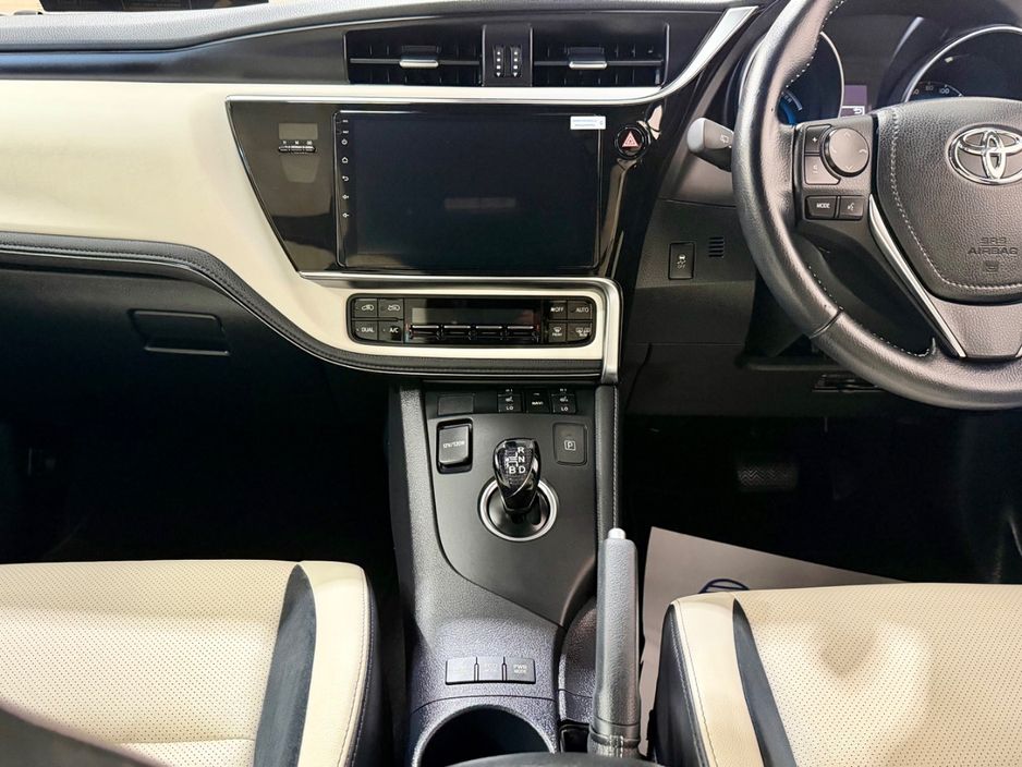 2017 Toyota Auris