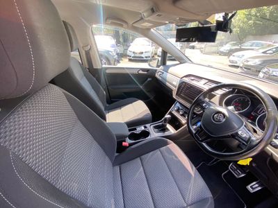 2017 Volkswagen Touran
