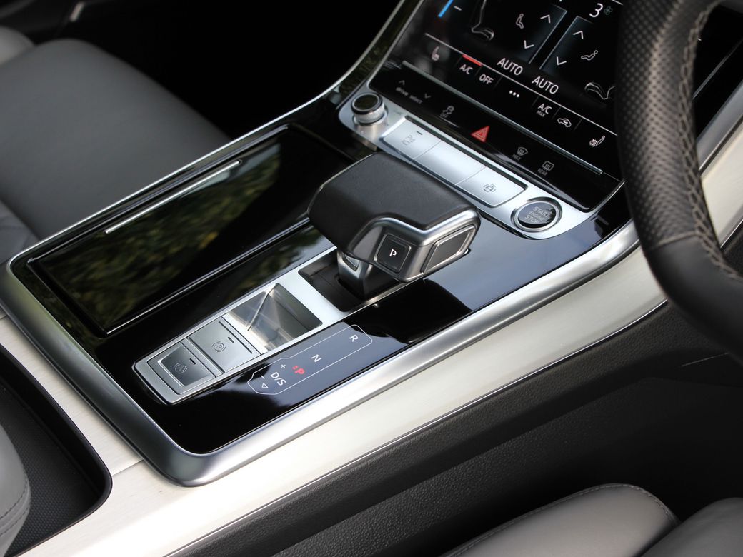 2020 Audi Q8