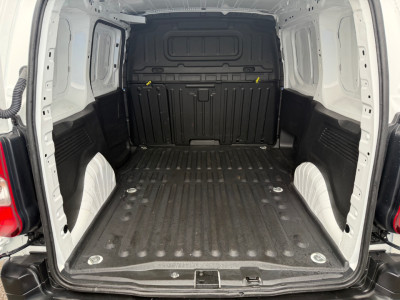 2021 Peugeot Partner