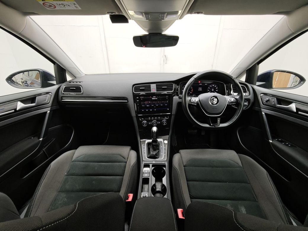 2018 Volkswagen Golf