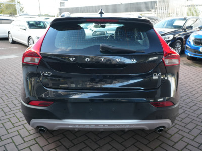 2018 Volvo V40 Cross Country