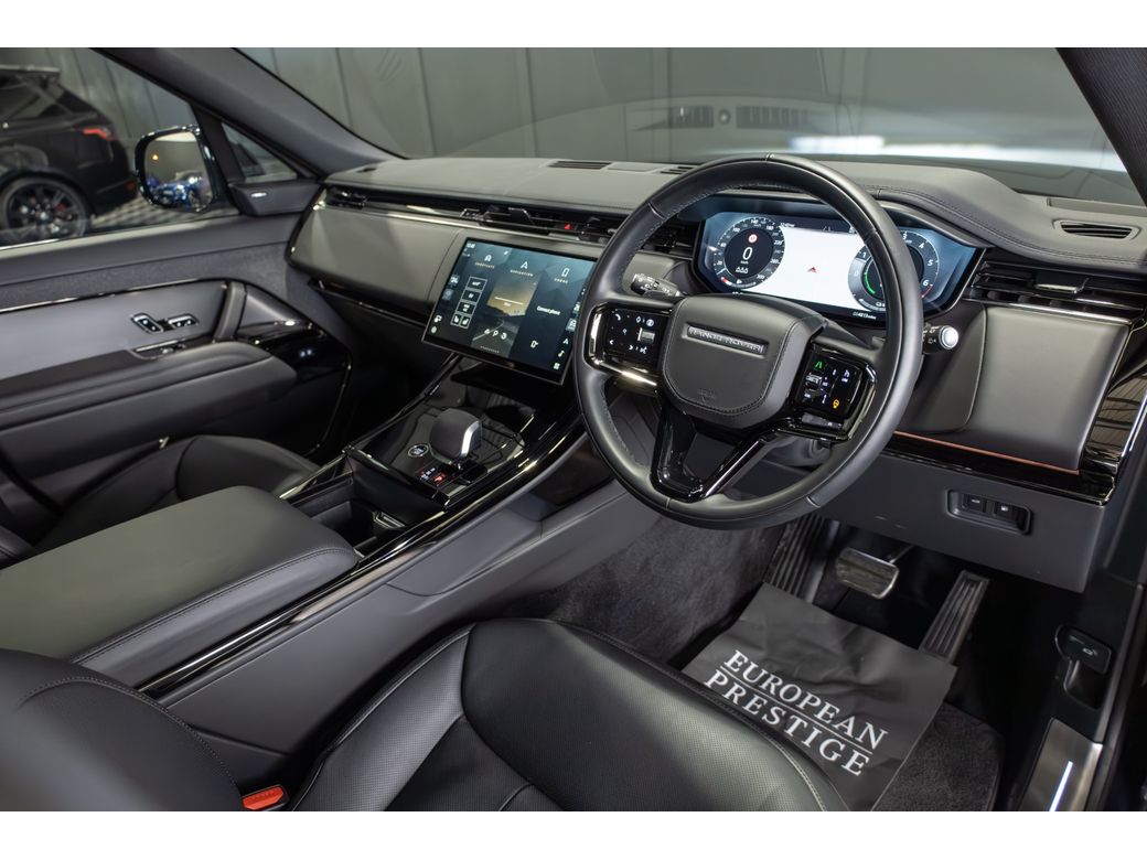 2025 Land Rover Range Rover Sport