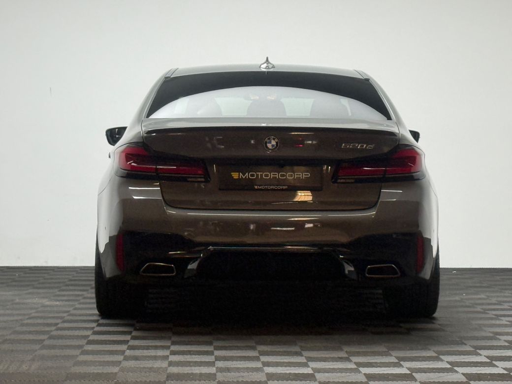 2022 BMW 5 Series