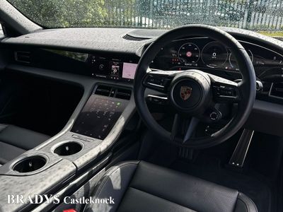 2025 Porsche Taycan