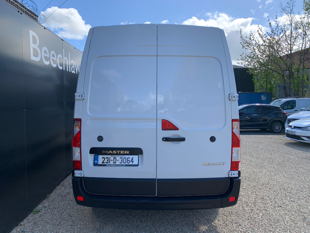 2023 Renault Master