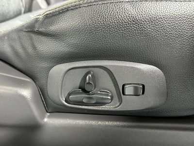 2014 Mitsubishi Pajero