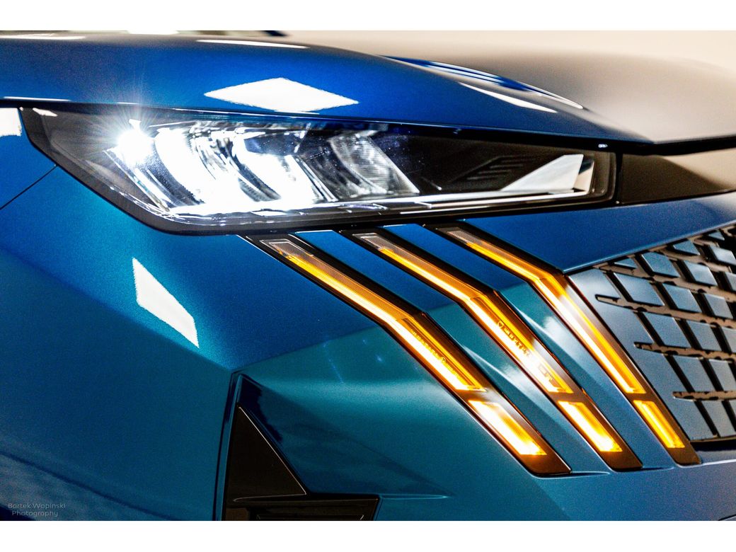 2025 Peugeot 5008