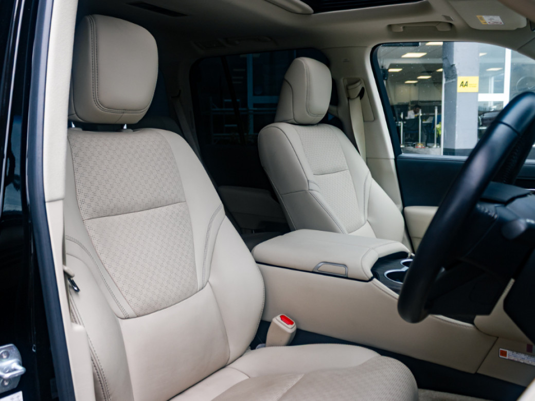 2023 Toyota Land Cruiser Amazon
