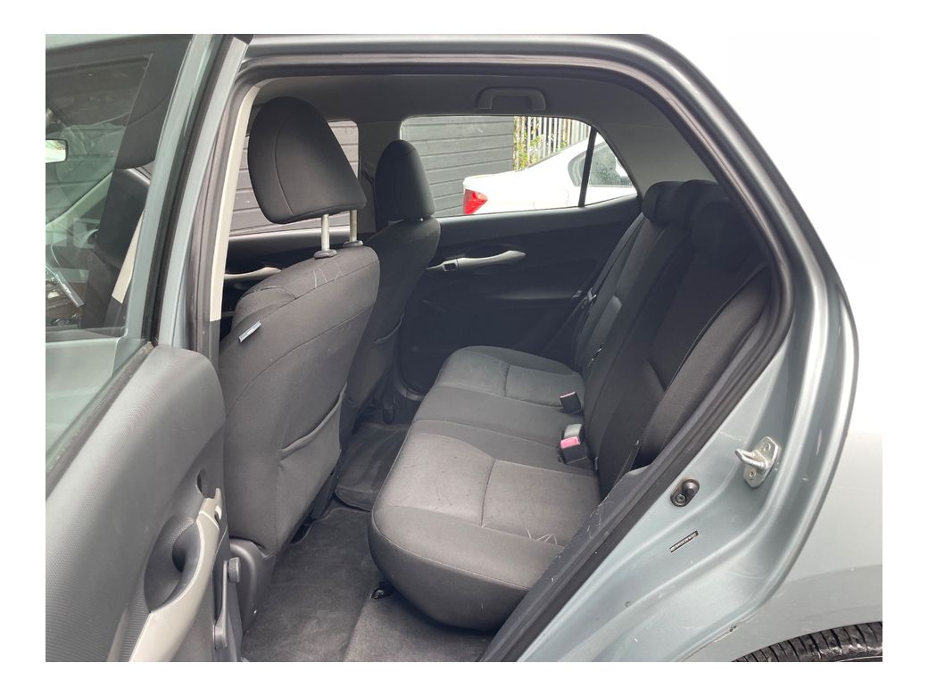 2010 Toyota Auris