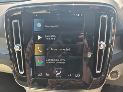 2022 Volvo XC40