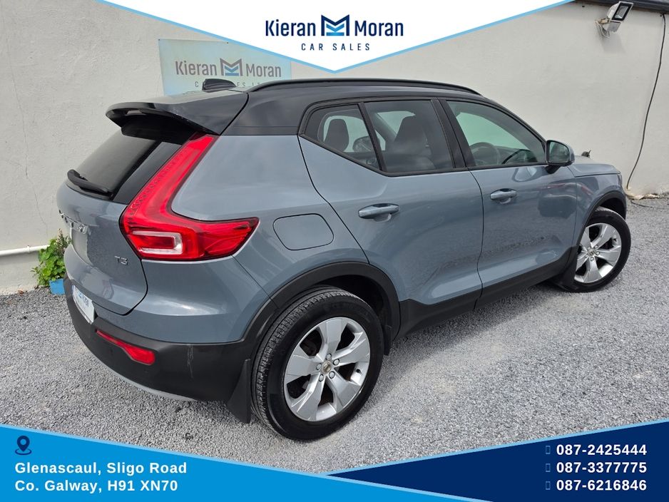 2021 Volvo XC40