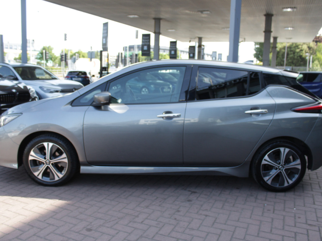 2022 Nissan Leaf