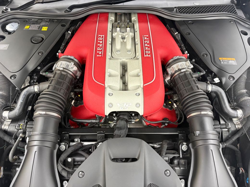 2020 Ferrari 812 GTS