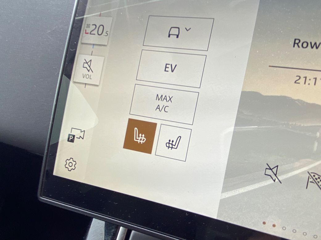 2025 Land Rover Range Rover Evoque