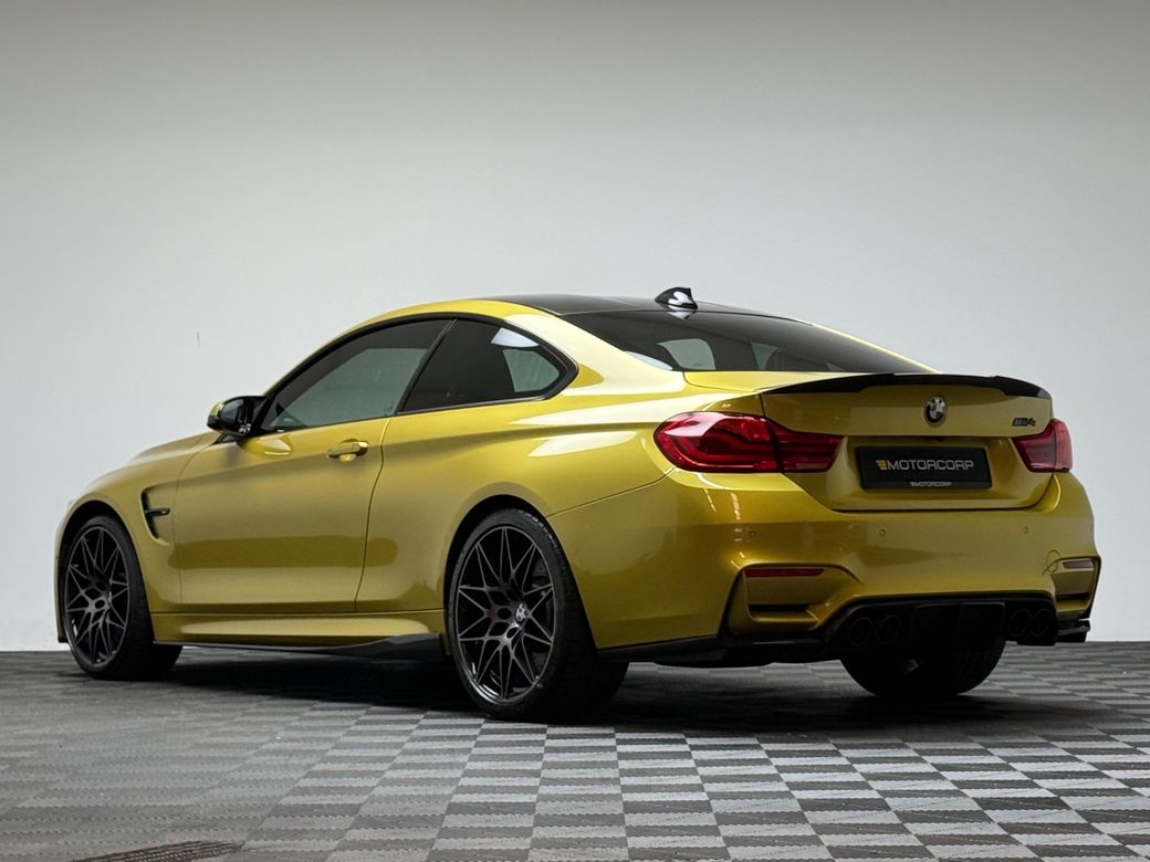 2019 BMW M4