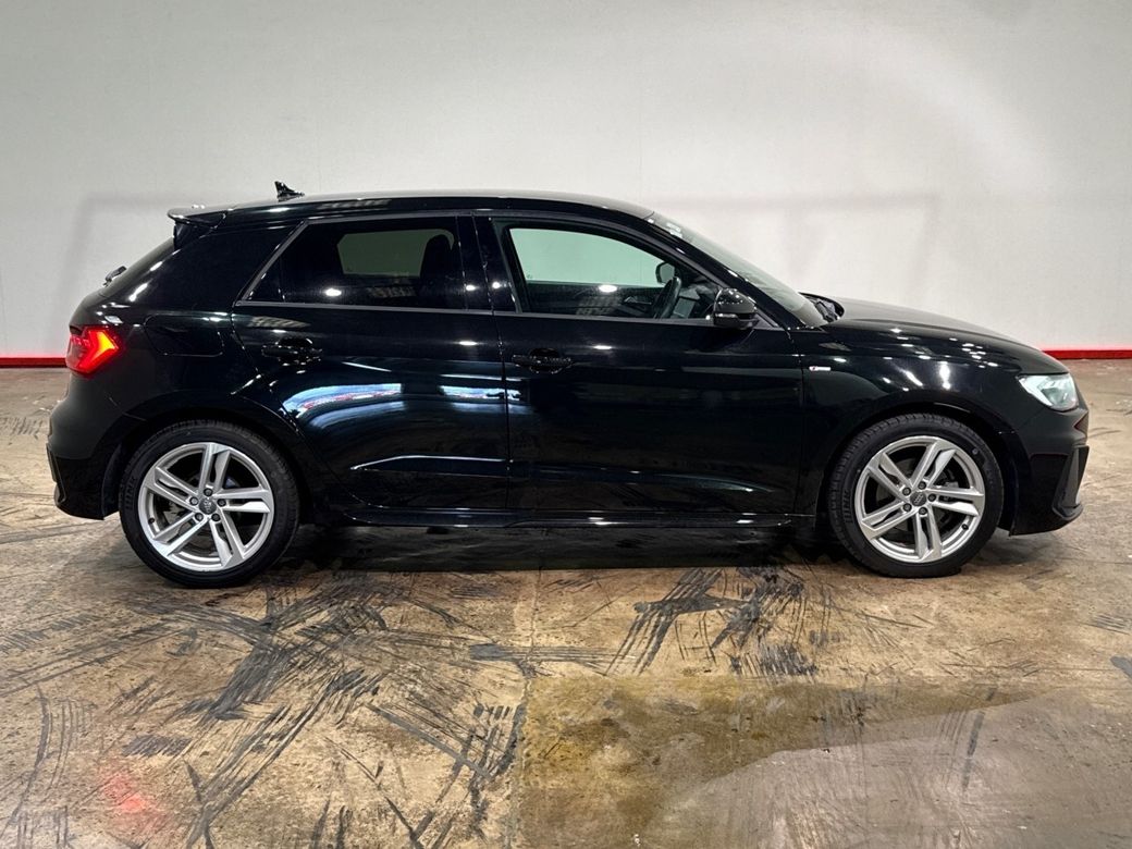 2019 Audi A1