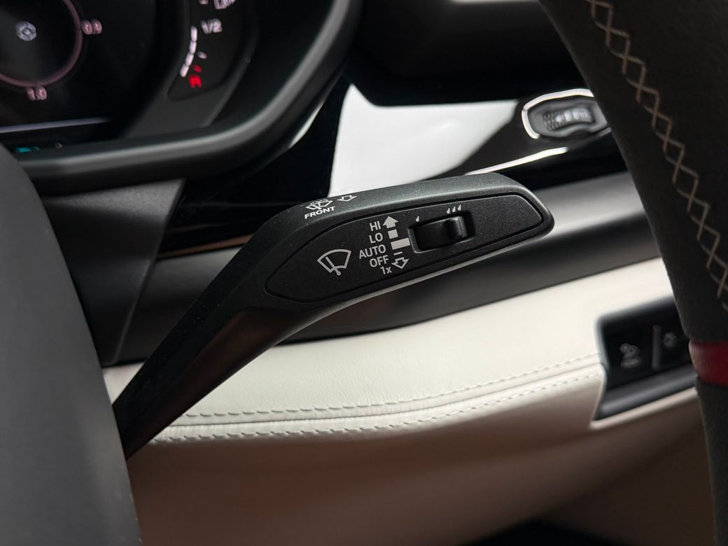 2025 Lamborghini Urus