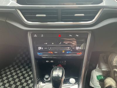 2023 Volkswagen T-Roc