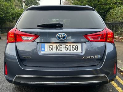2015 Toyota Auris