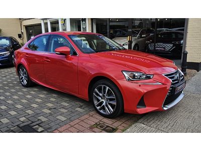 2017 Lexus IS