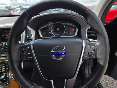 2017 Volvo XC60