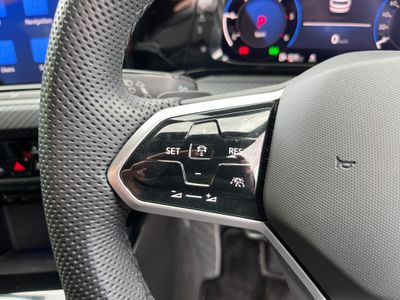 2024 Volkswagen Golf