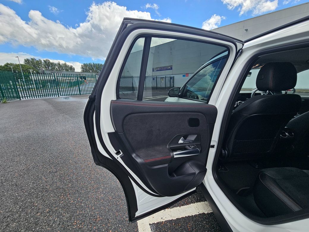 2021 Mercedes-Benz EQA