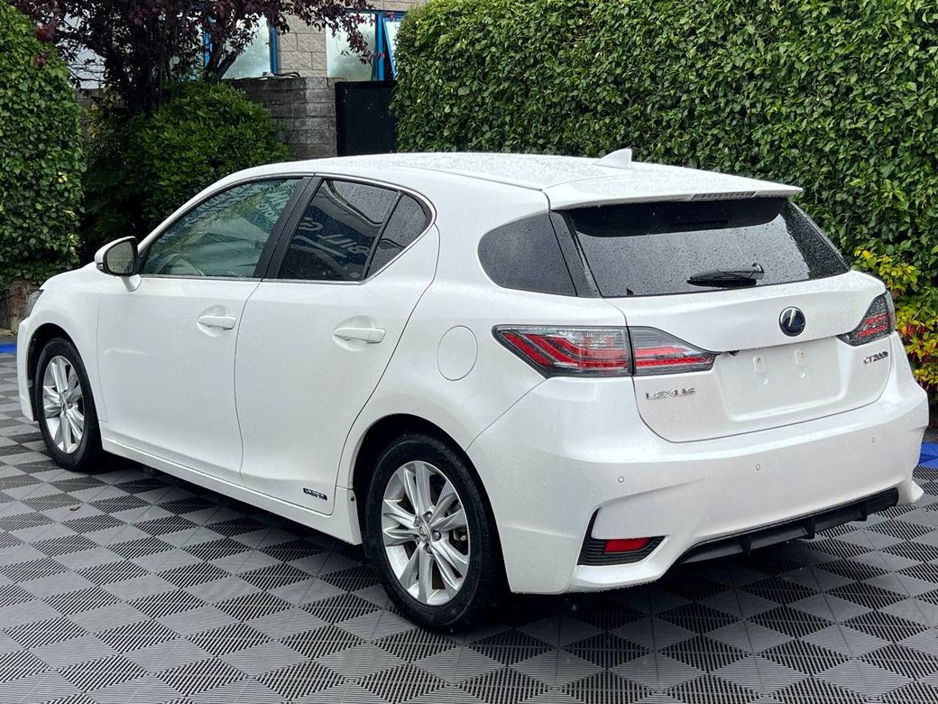 2017 Lexus CT 200h