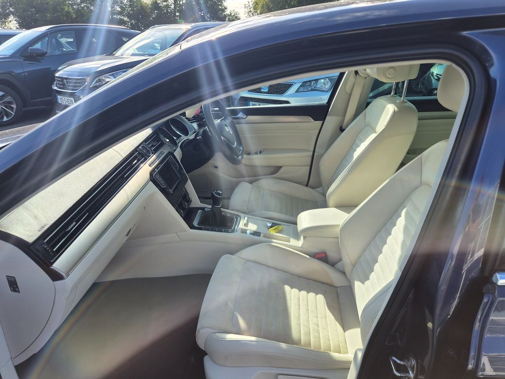 2016 Volkswagen Passat