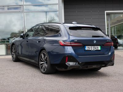 2025 BMW i5