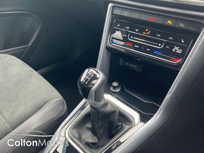 2025 Volkswagen T-Roc