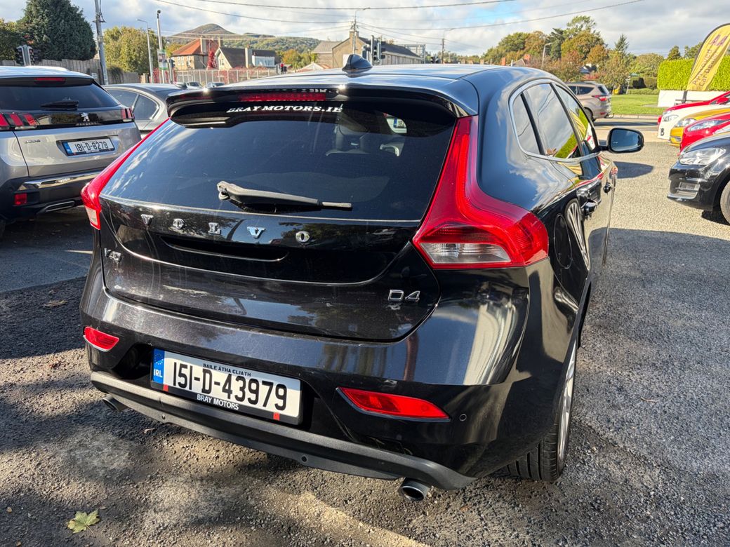 2015 Volvo V40