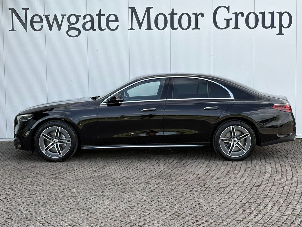 2025 Mercedes-Benz E 300