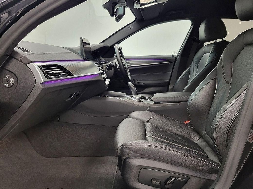 2022 BMW 5 Series