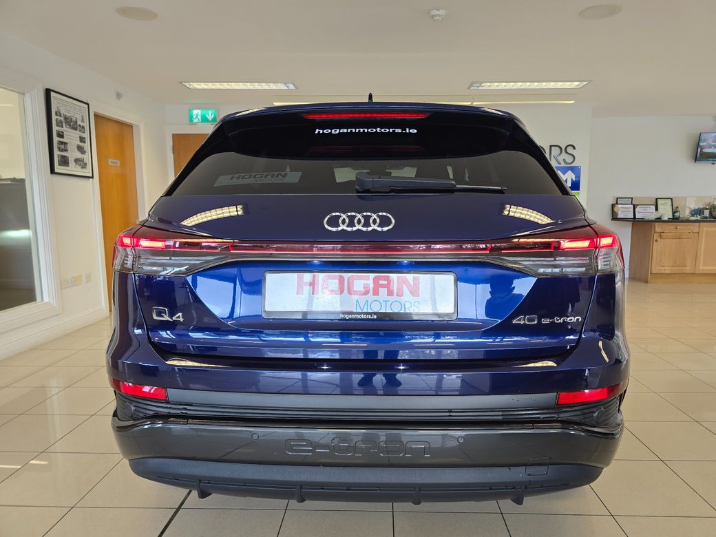 2022 Audi Q4