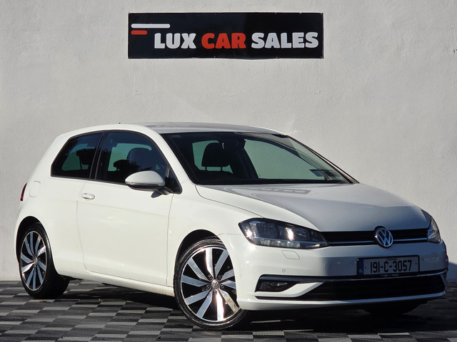 vehicle for sale from Lux Car Sales