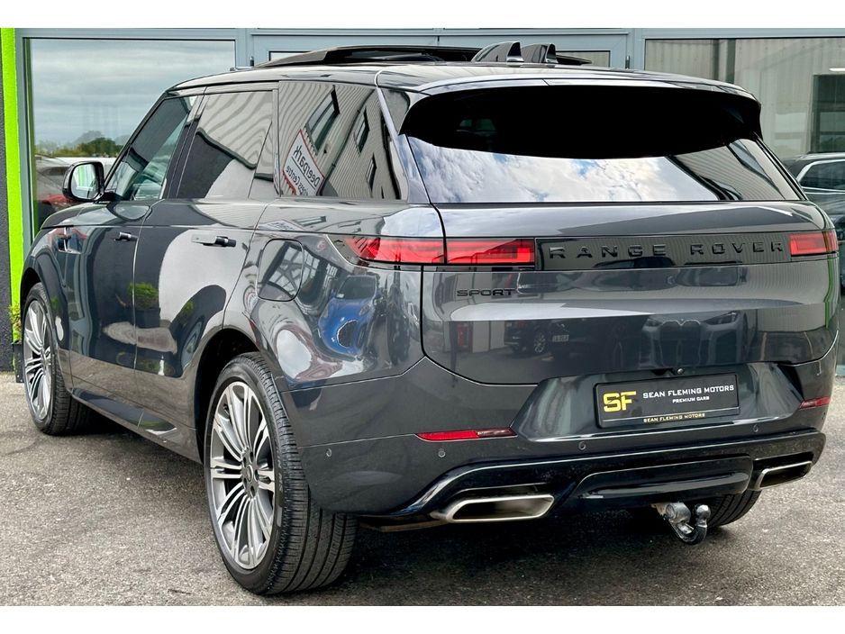 2025 Land Rover Range Rover Sport